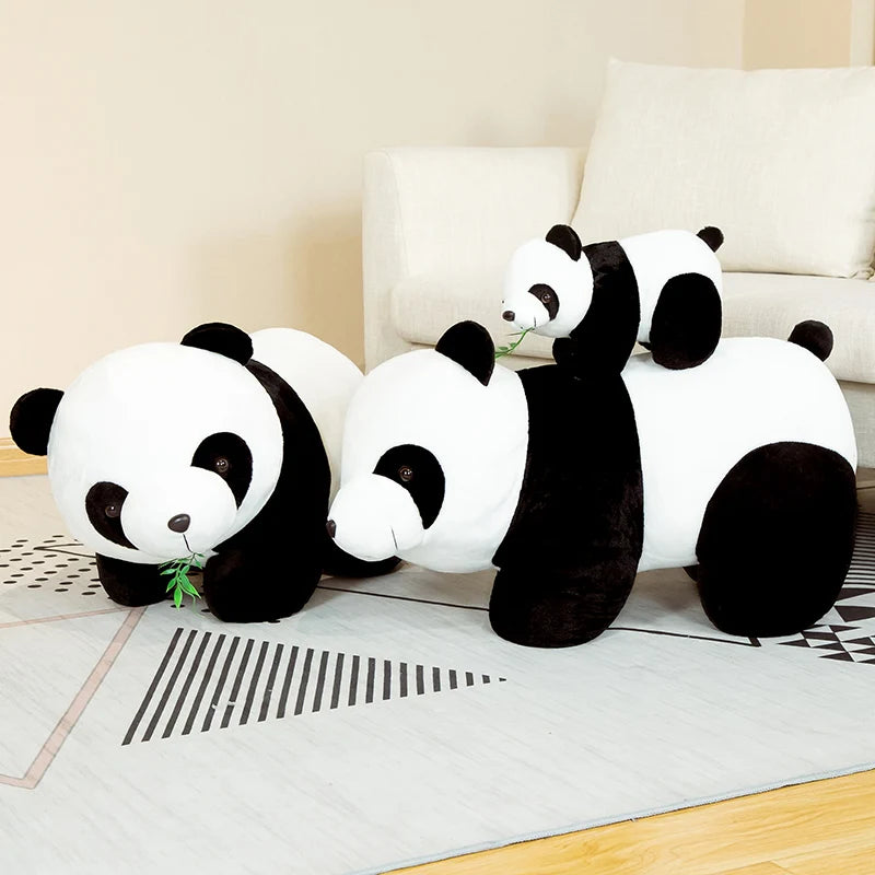 🐼 Pelúcia Panda Fofo 20cm – Com ou Sem Bambu 🌿