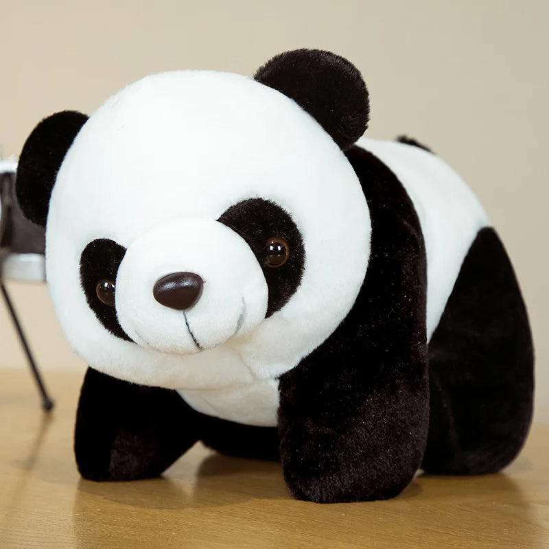 🐼 Pelúcia Panda Fofo 20cm – Com ou Sem Bambu 🌿