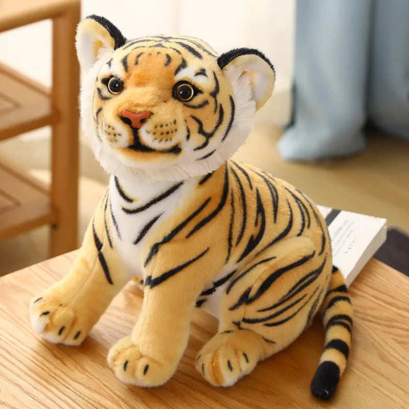 🐯 Pelúcia Realista de Tigre Bebê – 23cm de Pura Fofura! 🐯